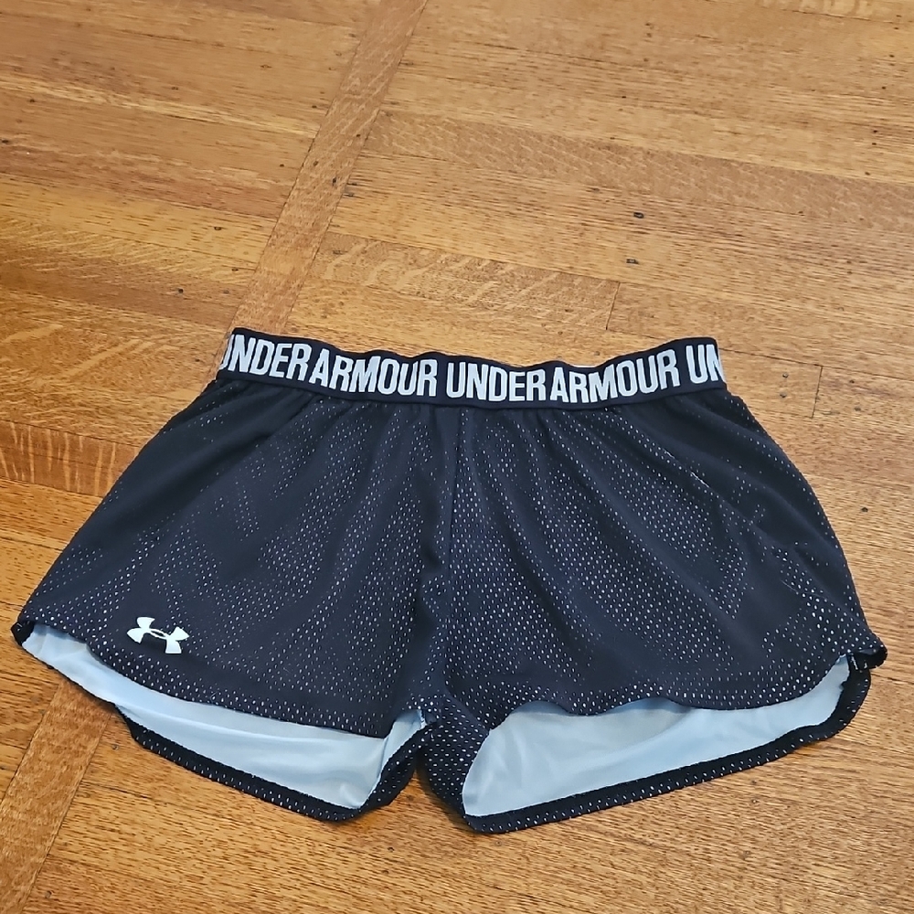 Under Armour Women's Black Athletic Shorts